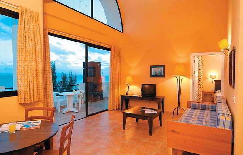 Sbh Hotel Royal Monica Playa Blanca  Bagian luar foto